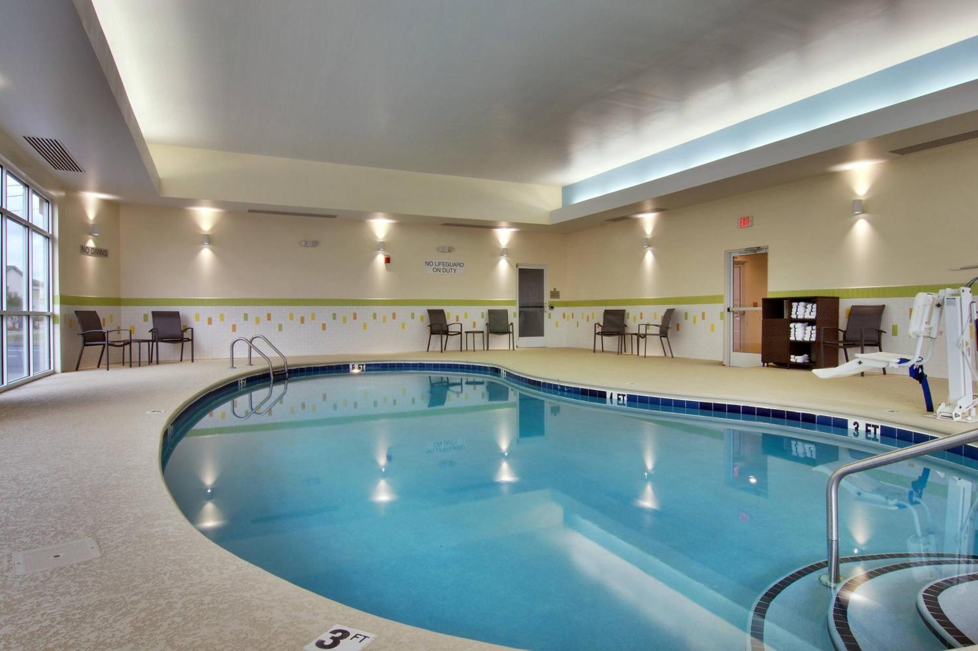 Fairfield Inn & Suites Clarksville Exteriér fotografie